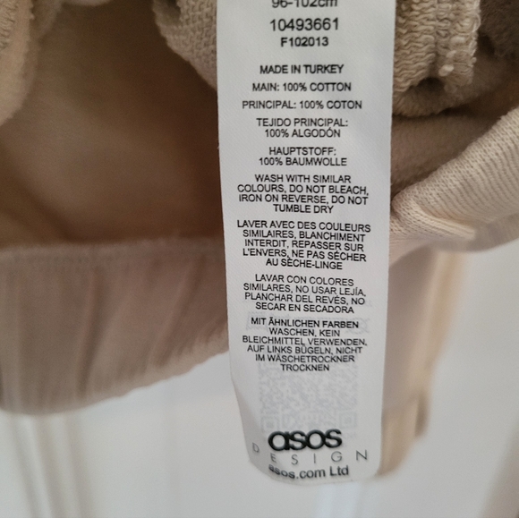 Quarter Zip ASOS Design Pullover, Size M - Picture 5 of 10